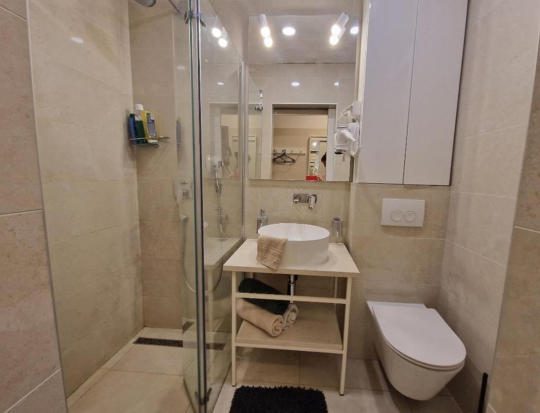 Apartments Lucija-Klara Brodarica Szoba fotó